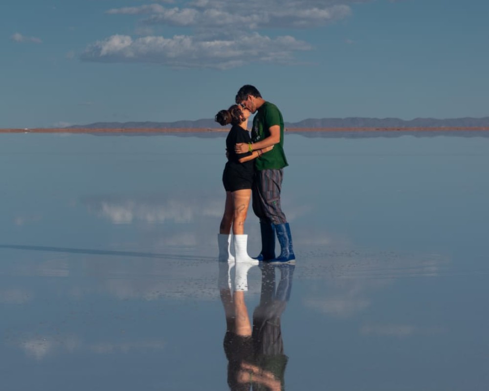 tours salar de uyuni efecto espejo experiencia unica bolivia
